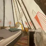 Teepee Corbu