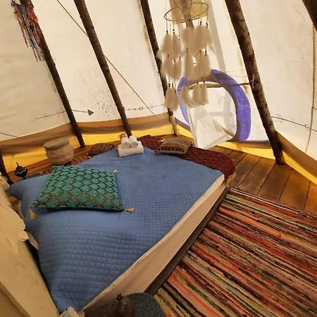 Teepee Corbu 코르부