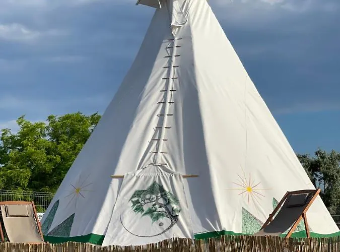 Glamping Teepee Corbu Corbu (Constanta)